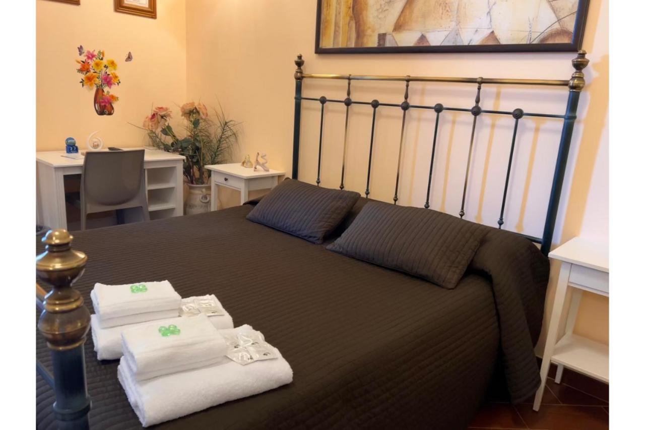 Airport Rooms - Bari Eksteriør billede