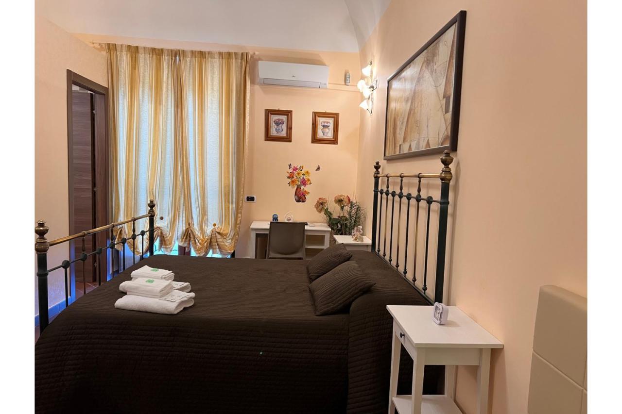 Airport Rooms - Bari Eksteriør billede