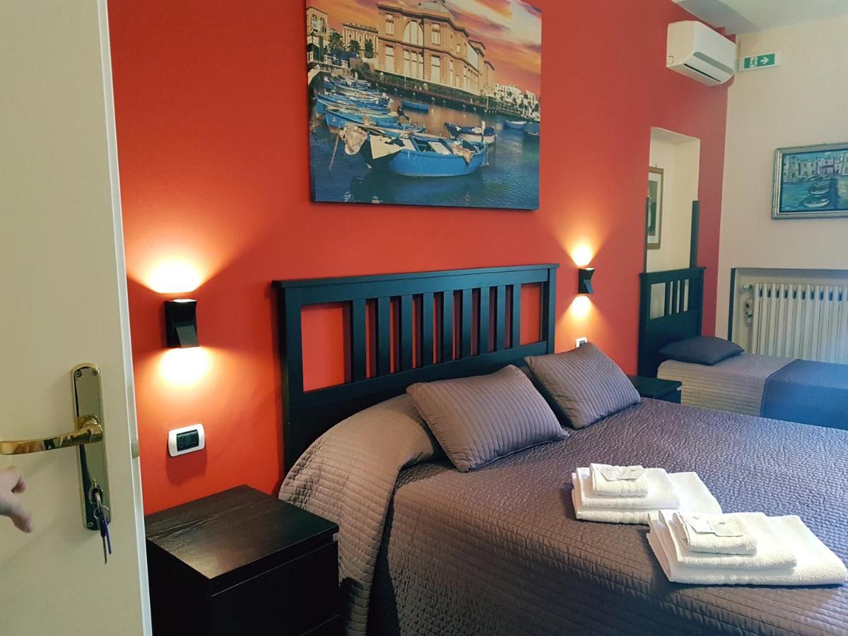 Airport Rooms - Bari Eksteriør billede