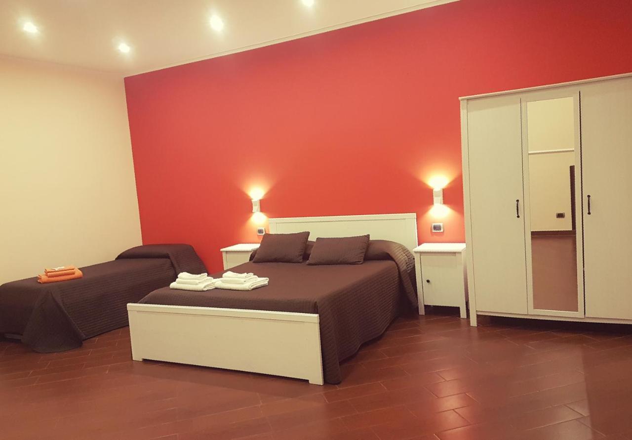 Airport Rooms - Bari Eksteriør billede